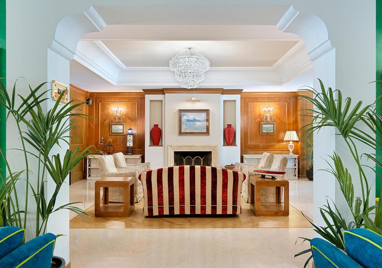 Iseo Lago Hotel Екстериор снимка